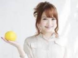 スーパーマーケットへ出荷する花束を作っていただきます。
・ベルトコンベアにお花を置く
・花の束へのフィルム包装
・出来上がった花束をバケツにいれて移動など
丁寧に教えてくださります♪

大人気のお仕事なので、気になる方はぜひお早目にご応募ください！